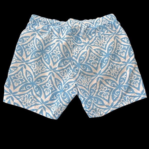 H&M Mens XL Mesh Lined Swim Trunks Shorts Blue White Swimwear Summer Pool - Picture 2 of 5